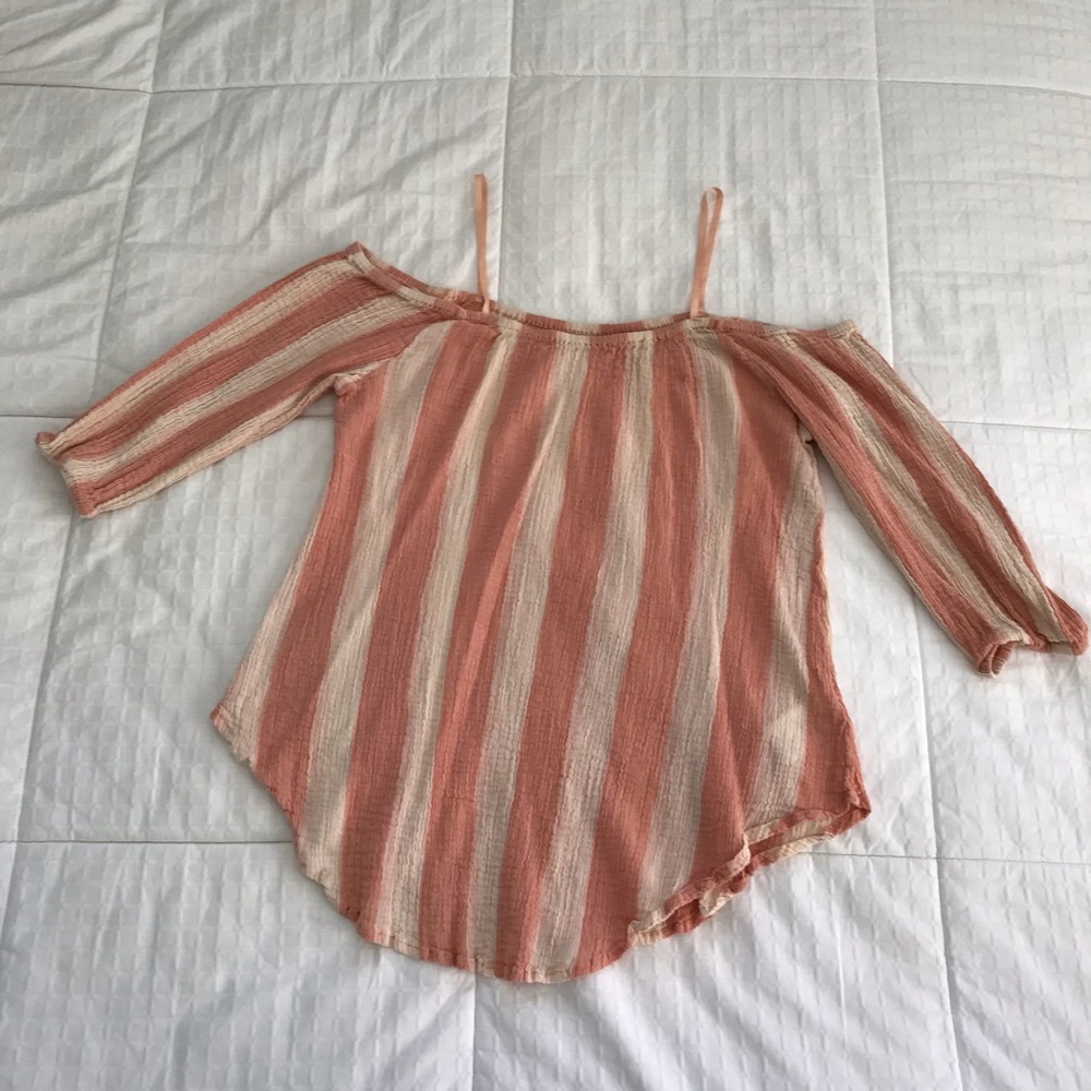 UO Off The Shoulder Blouse